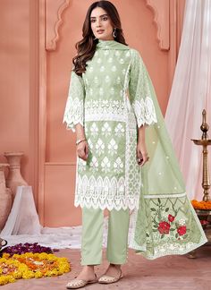 Pakistani Suit Design